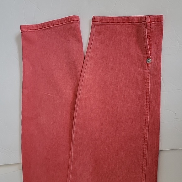 J. Jill Authentic Fit Slim Ankle Denim Pants/ Size 10. - Picture 9 of 11